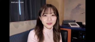 美女人妻和情人酒店偷情,自己无法满足情人把水嫩漂亮的表妹叫来一起伺候,逼逼粉嫩嫩的,2人翘着屁股等待插入!